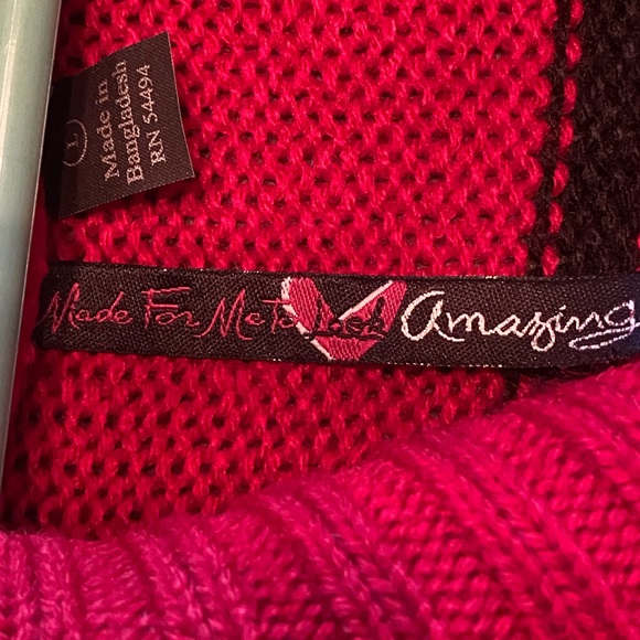 Sweater dress “Made for me to look amazing” - Picture 2 of 5